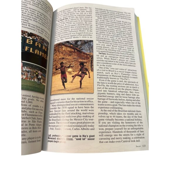 Insight Guides Brazil Travel Book 1998 4th Edition Colorful Pictures Maps - Picture 4 of 4